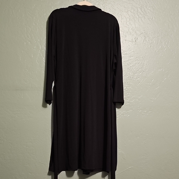 Elegant Black Long Sleeve Dress - Picture 7 of 8